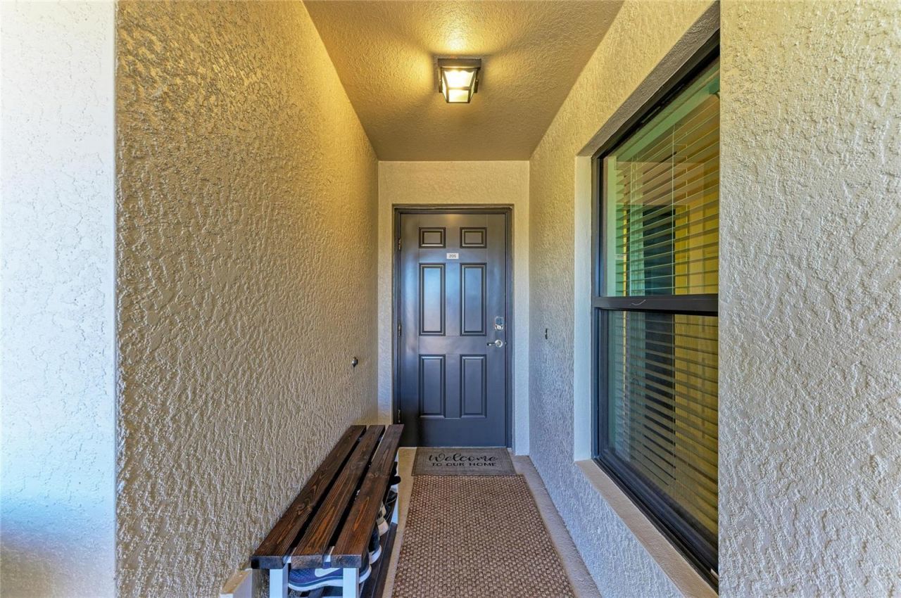 5558 Palmer Circle, Unit 205, Bradenton, FL 34211 Photo