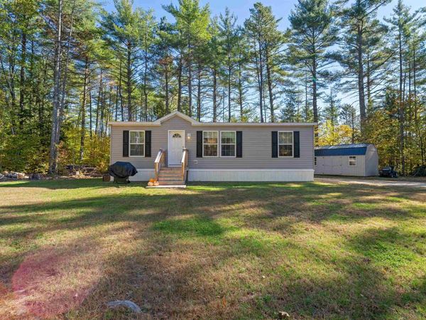 19 Leisure Drive, Ossipee, NH 03864