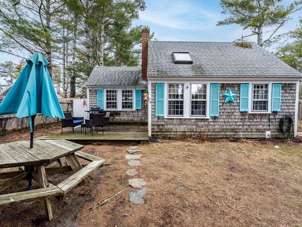 36 Lora Lane, Dennis, MA 02639