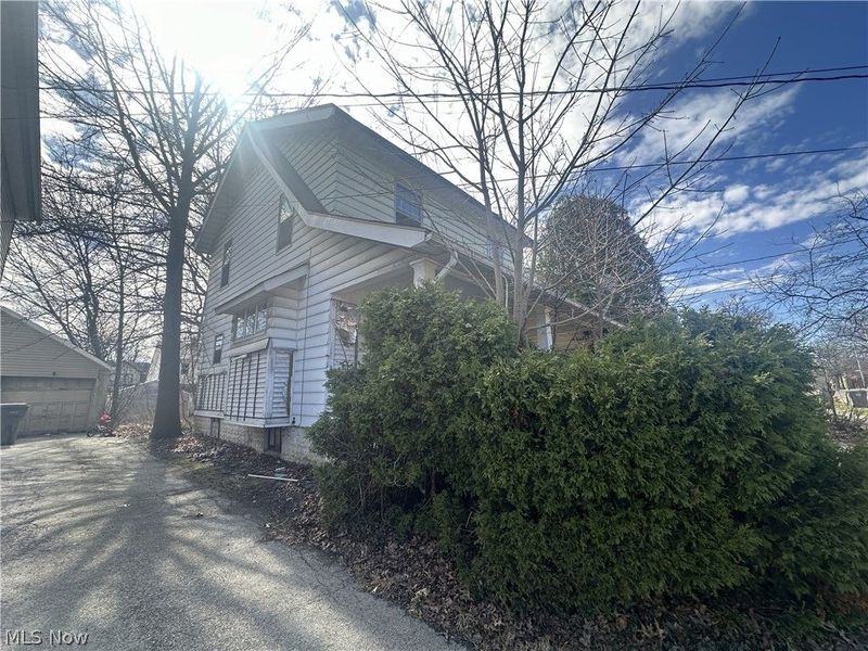 23 E Boston Avenue , Youngstown, OH 44507 Photo 4