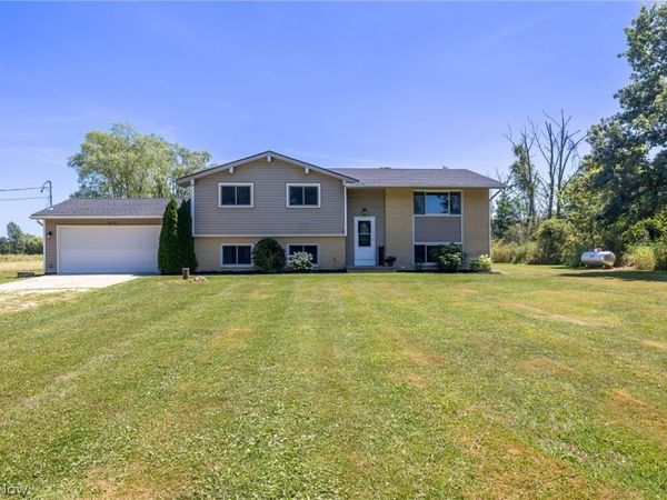 3531 Yost Road , Litchfield, OH 44253