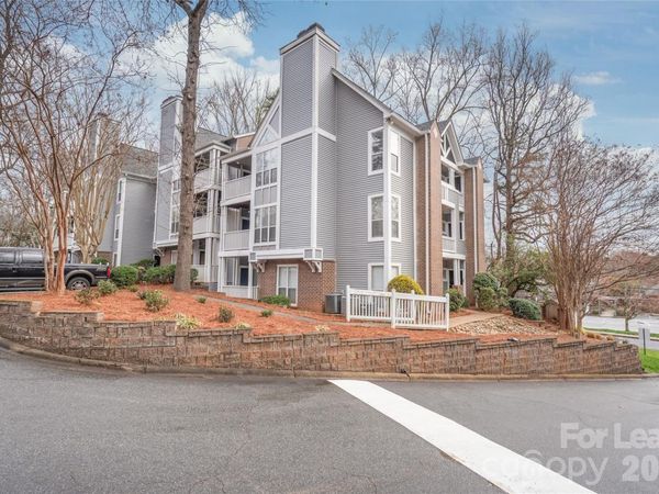 2510 Cranbrook Lane , Unit 22, Charlotte, NC 28207