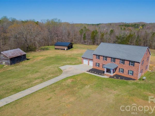 2536 Tyro Road , Lexington, NC 27295