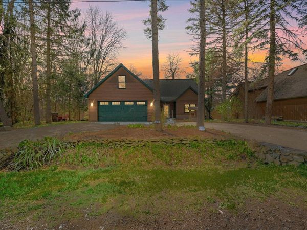 160 Eastshore Drive, Jerome, MI 49249