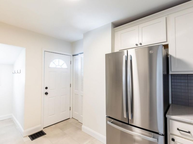 1708 De Armand Avenue, North College Hill, OH 45239 Photo 11