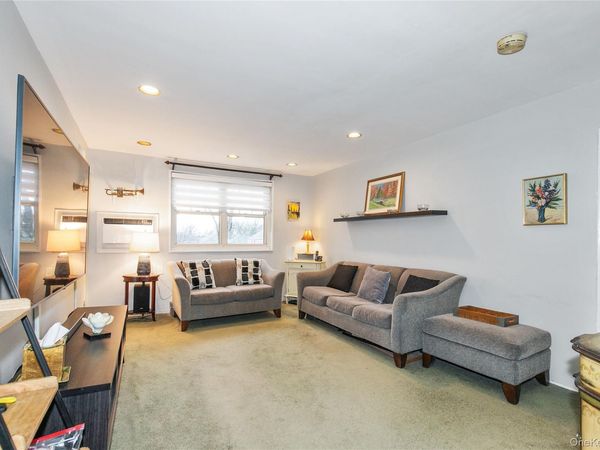 60-39 251st Street, Unit 2nd Fl, Little Neck, NY 11362