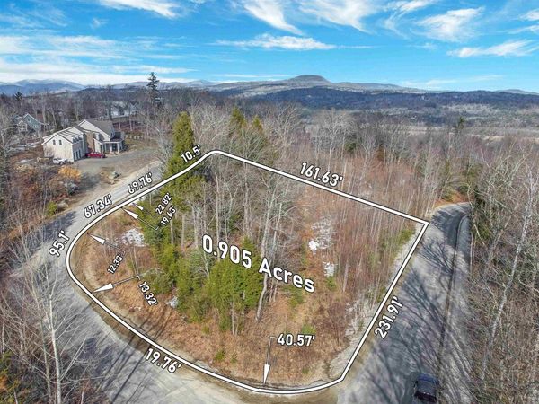 25 Ski Lift Lane, Unit 25, Plymouth, NH 03264