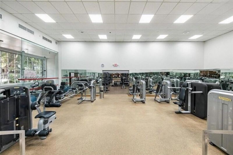 4000 Towerside Ter, Unit 2302, Miami, FL 33138 Photo