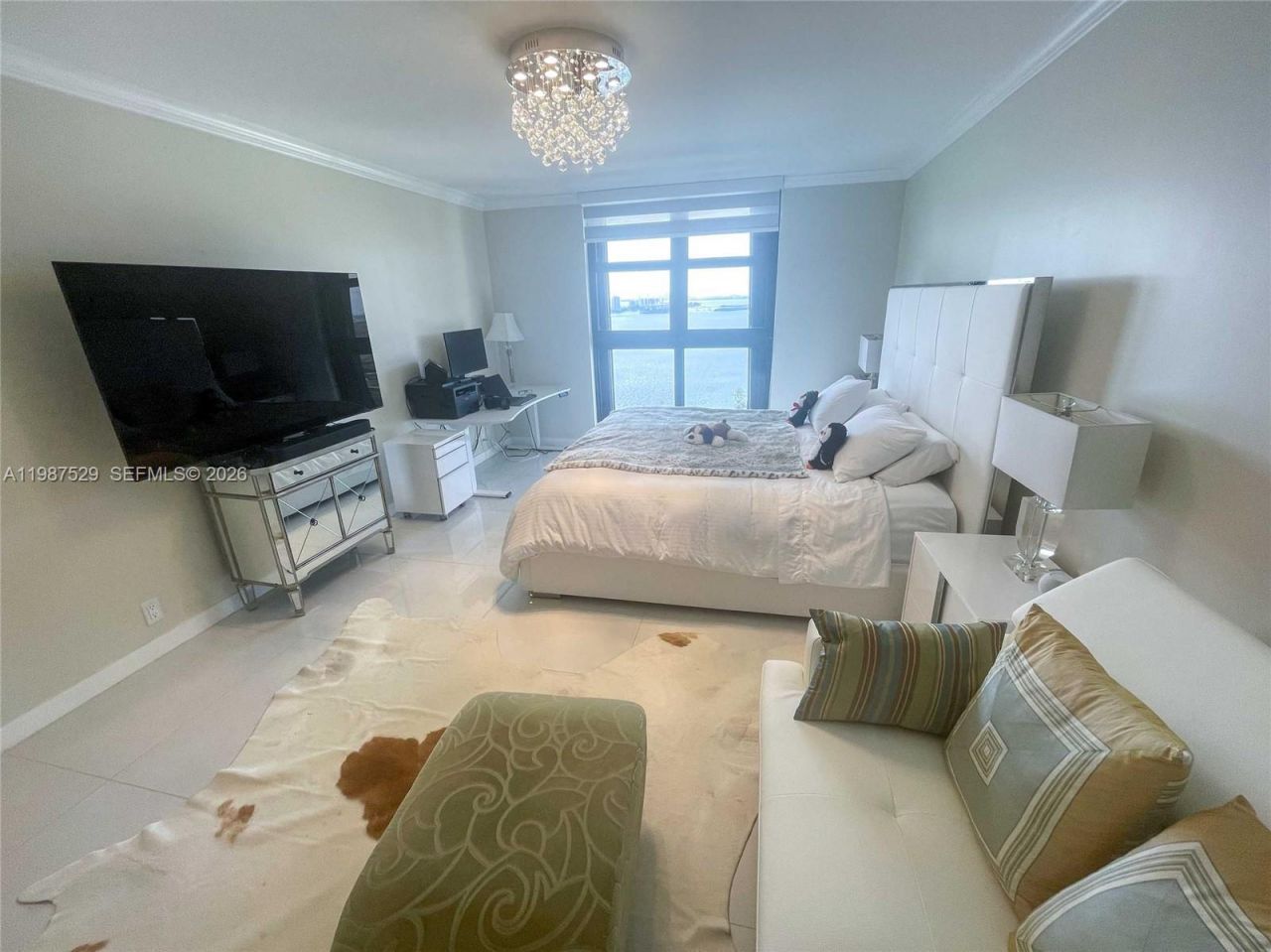 4000 Towerside Ter, Unit 2302, Miami, FL 33138 Photo