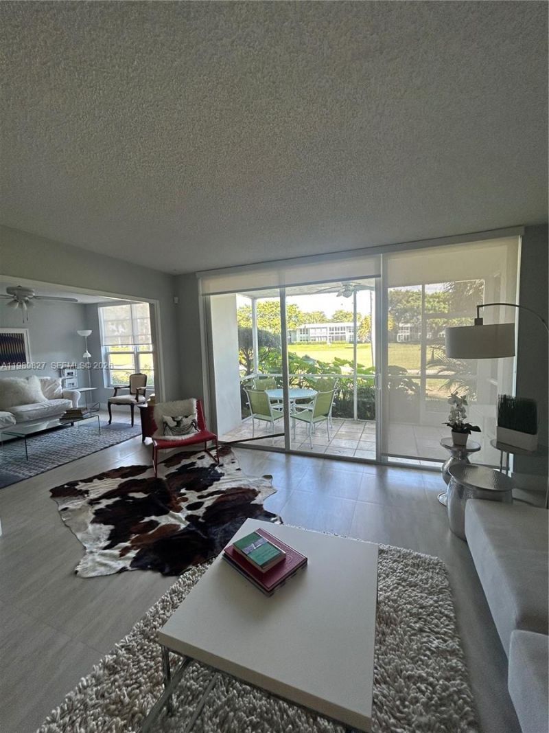 4017 N Cypress Dr, Unit 102, Pompano Beach, FL 33069 Photo