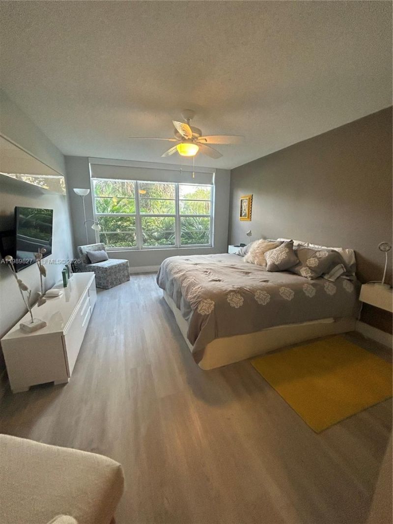 4017 N Cypress Dr, Unit 102, Pompano Beach, FL 33069 Photo