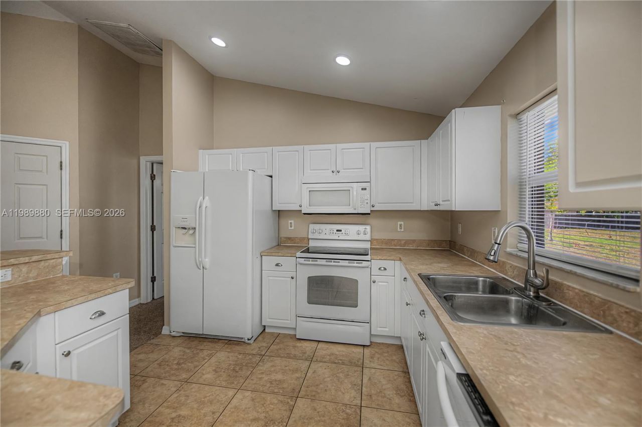 4104 SW 13th St. , Lehigh Acres, FL 33976 Photo