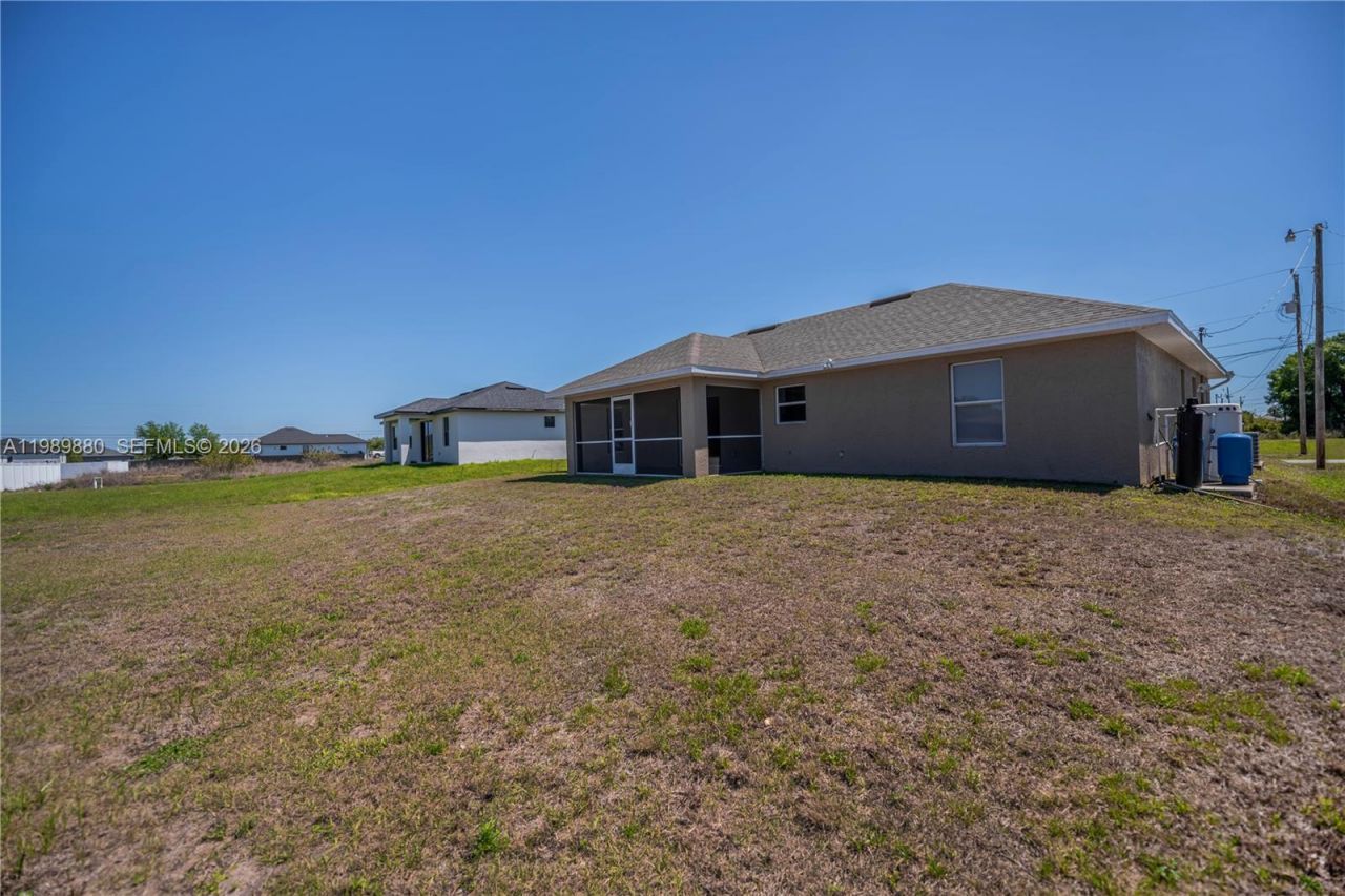 4104 SW 13th St. , Lehigh Acres, FL 33976 Photo