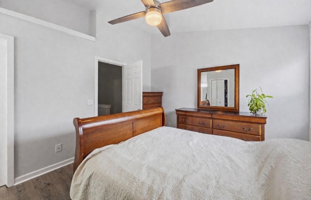 903 Reserve Way Photo 19