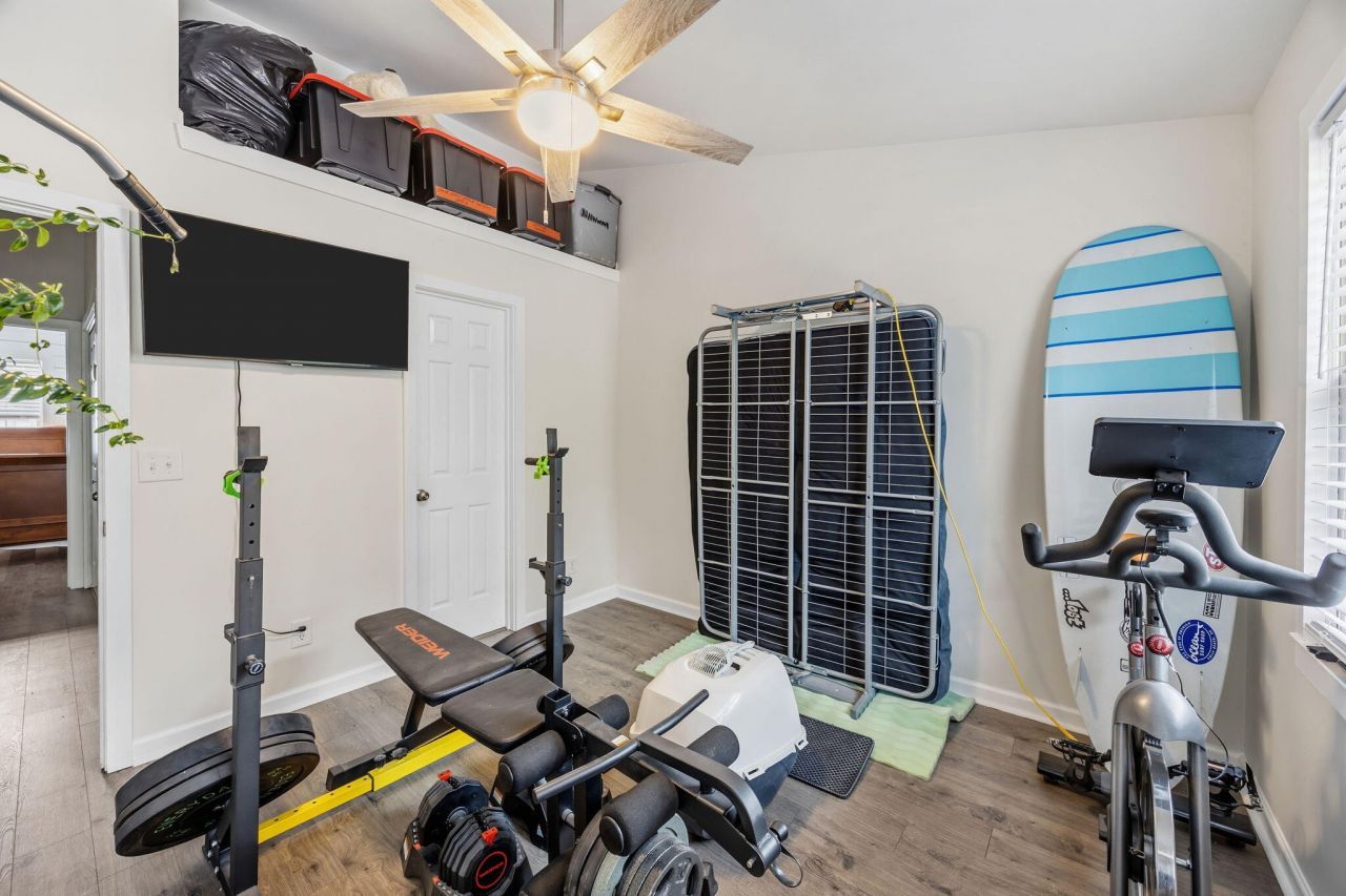 903 Reserve Way Photo 24