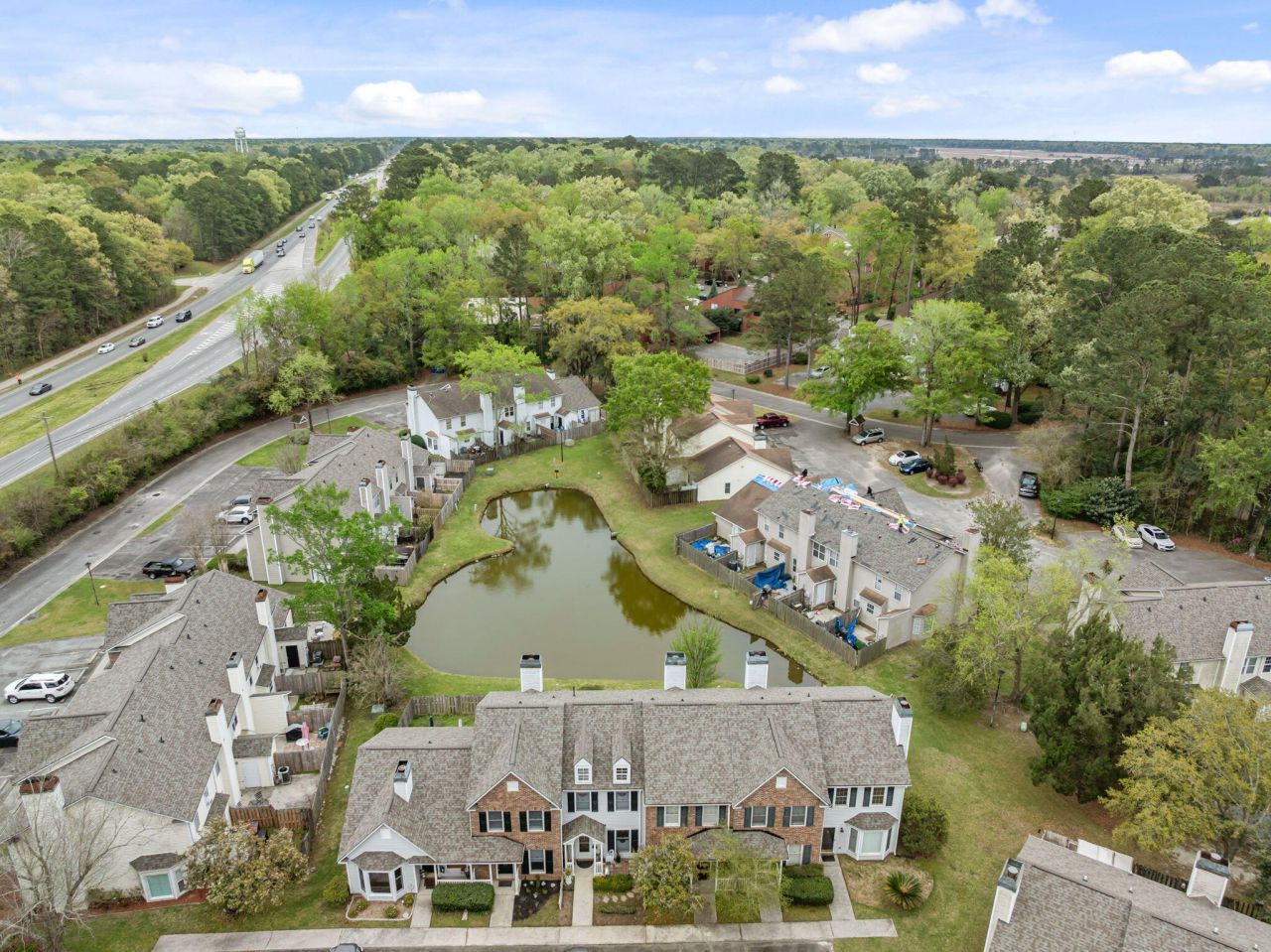 903 Reserve Way Photo 33