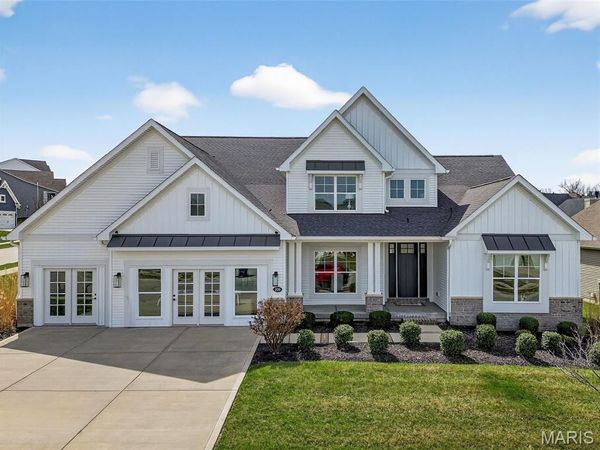 200 Balmoral Gardens Court , Lake St Louis, MO 63367