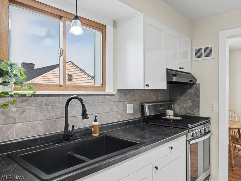 2682 9th Street, Cuyahoga Falls, OH 44221 Photo 8