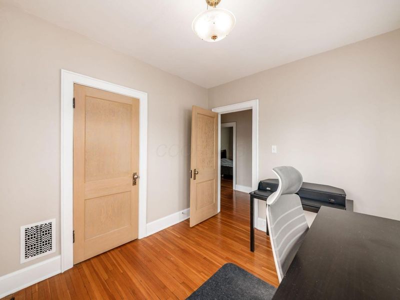 415 E Weber Road, Columbus, OH 43202 Photo 25