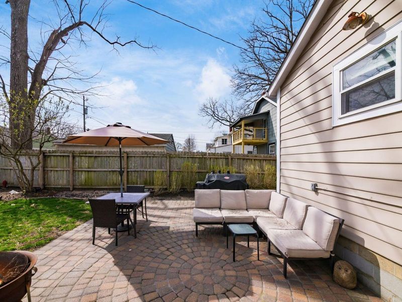 415 E Weber Road, Columbus, OH 43202 Photo 38