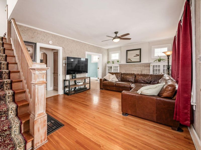 415 E Weber Road, Columbus, OH 43202 Photo 4