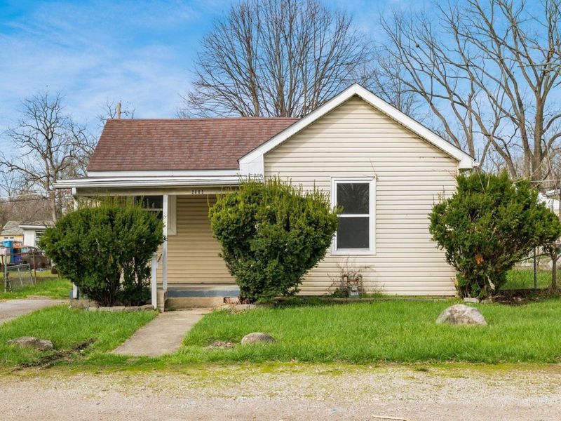 2805 Baughman Avenue, Columbus, OH 43211 Photo 2