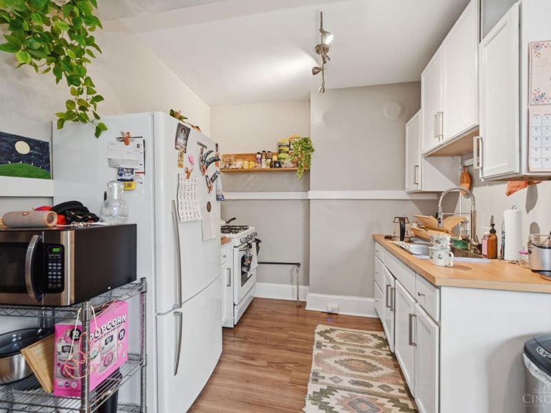 310 W McMicken Avenue, Cincinnati, OH 45214 Photo 23