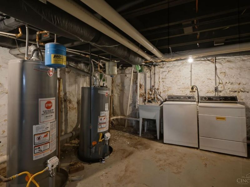 310 W McMicken Avenue, Cincinnati, OH 45214 Photo 46