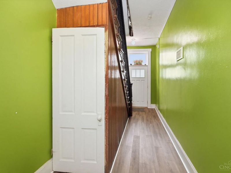 310 W McMicken Avenue, Cincinnati, OH 45214 Photo 8