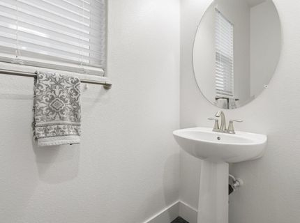 4466 Natomas Central Dr, Sacramento, CA 95834 Photo