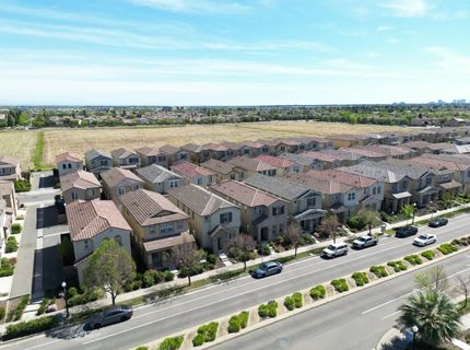 4466 Natomas Central Dr, Sacramento, CA 95834 Photo