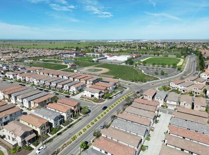 4466 Natomas Central Dr, Sacramento, CA 95834 Photo