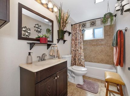 7224 Regard Way, Sacramento, CA 95842 Photo