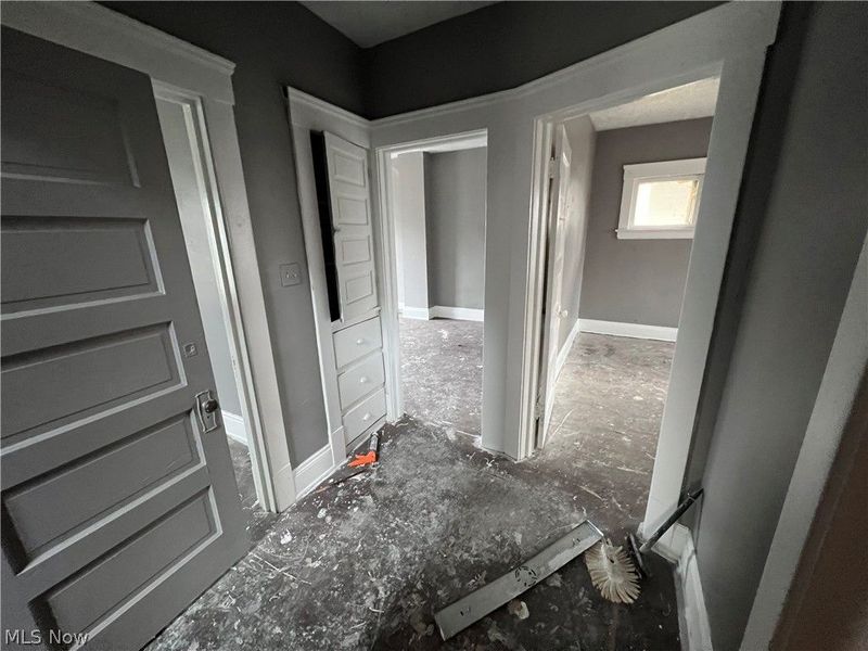 648 E 108th Street, Cleveland, OH 44108 Photo 16