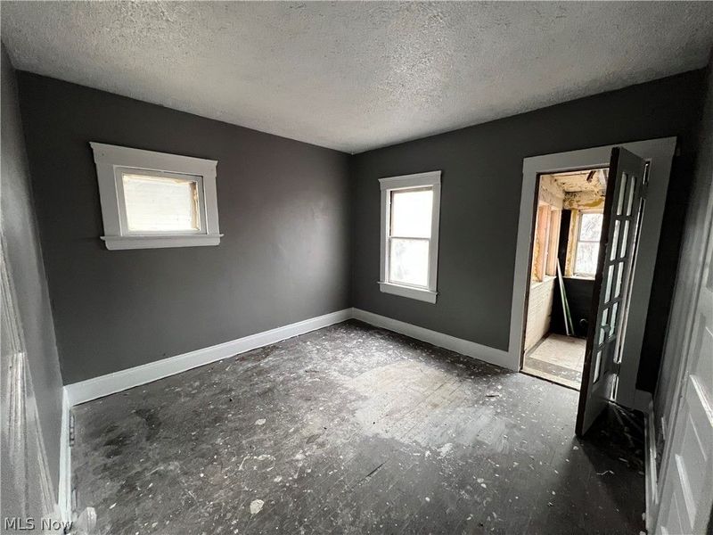 648 E 108th Street, Cleveland, OH 44108 Photo 17