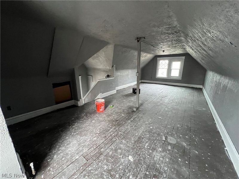 648 E 108th Street, Cleveland, OH 44108 Photo 31