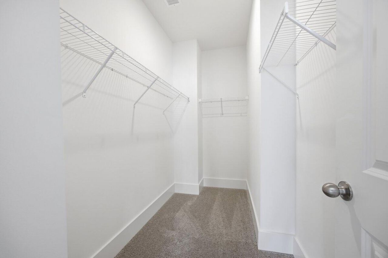 1039 Field Sparrow Drive Photo 13