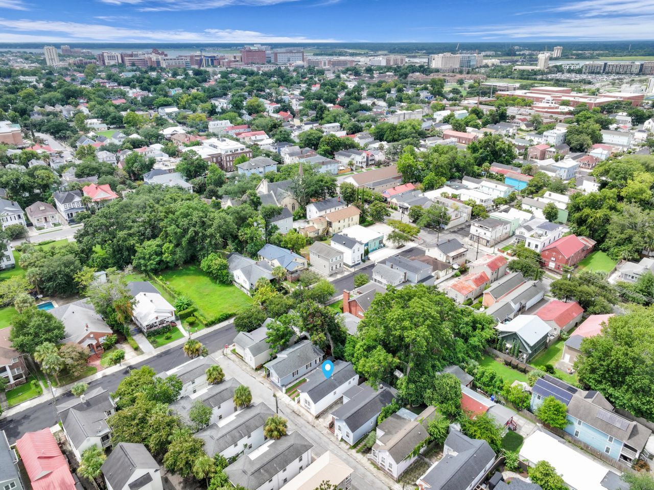 5 Carondolet Street Photo 35