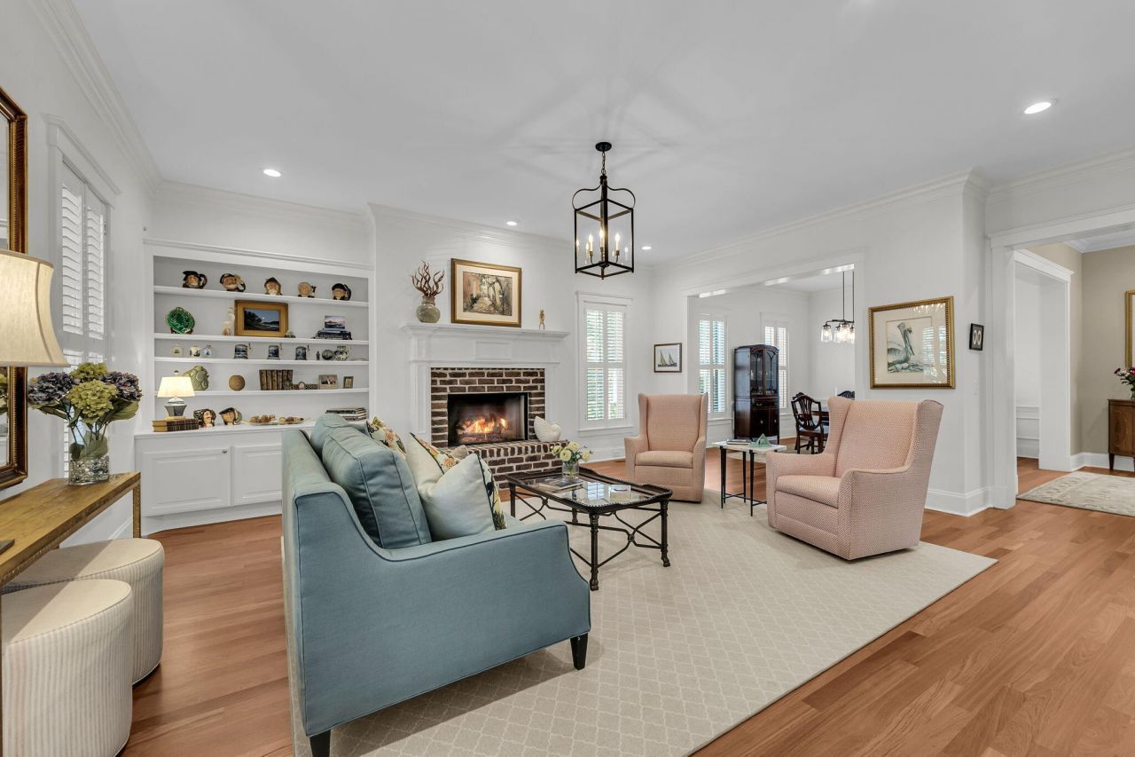 50 Hospitality Street Photo 14