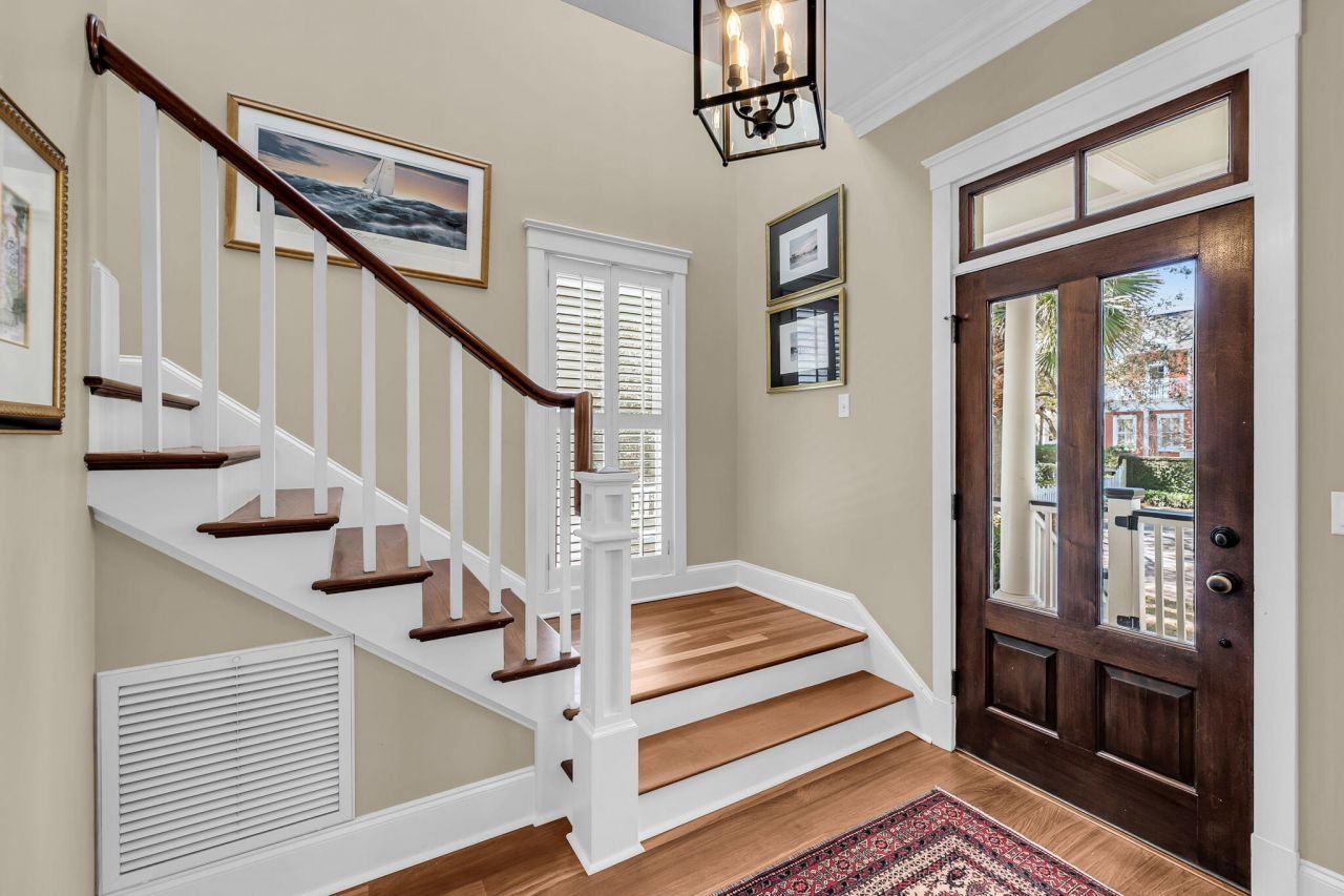 50 Hospitality Street Photo 39