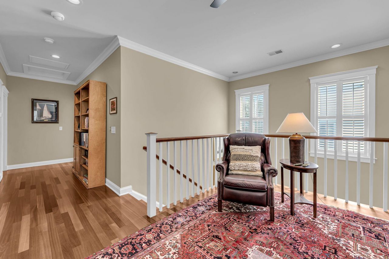 50 Hospitality Street Photo 43