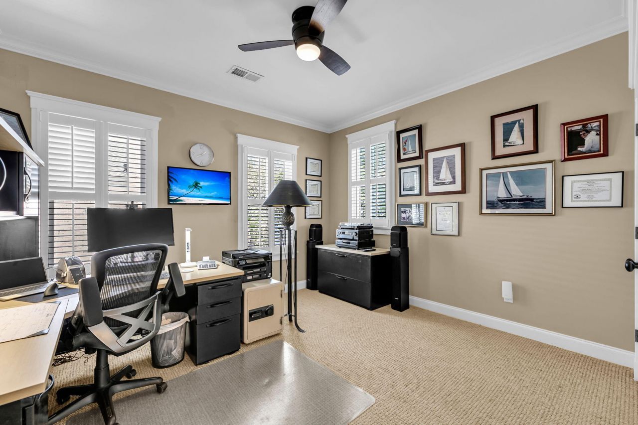 50 Hospitality Street Photo 49