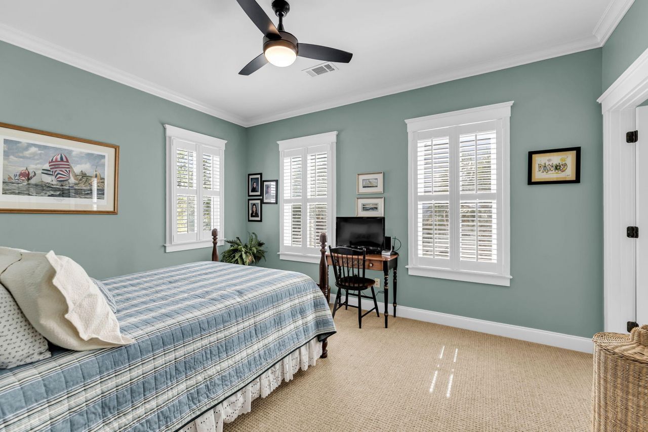 50 Hospitality Street Photo 51