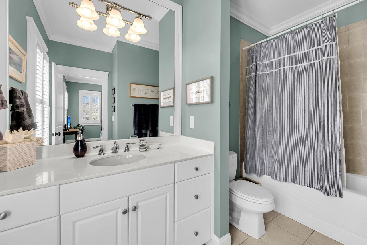 50 Hospitality Street Photo 53