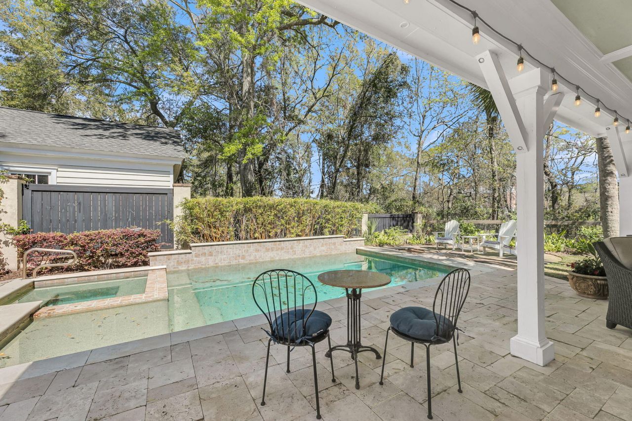 50 Hospitality Street Photo 55