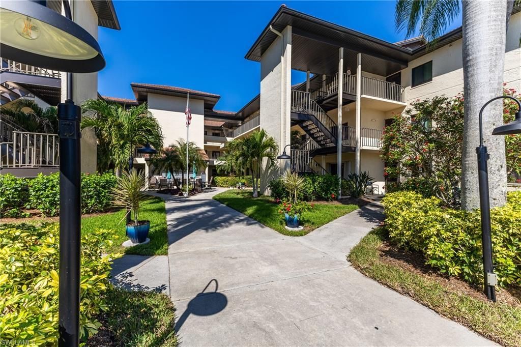 11500 Caravel Cir, Unit 4024, Fort Myers, FL 33908 Photo