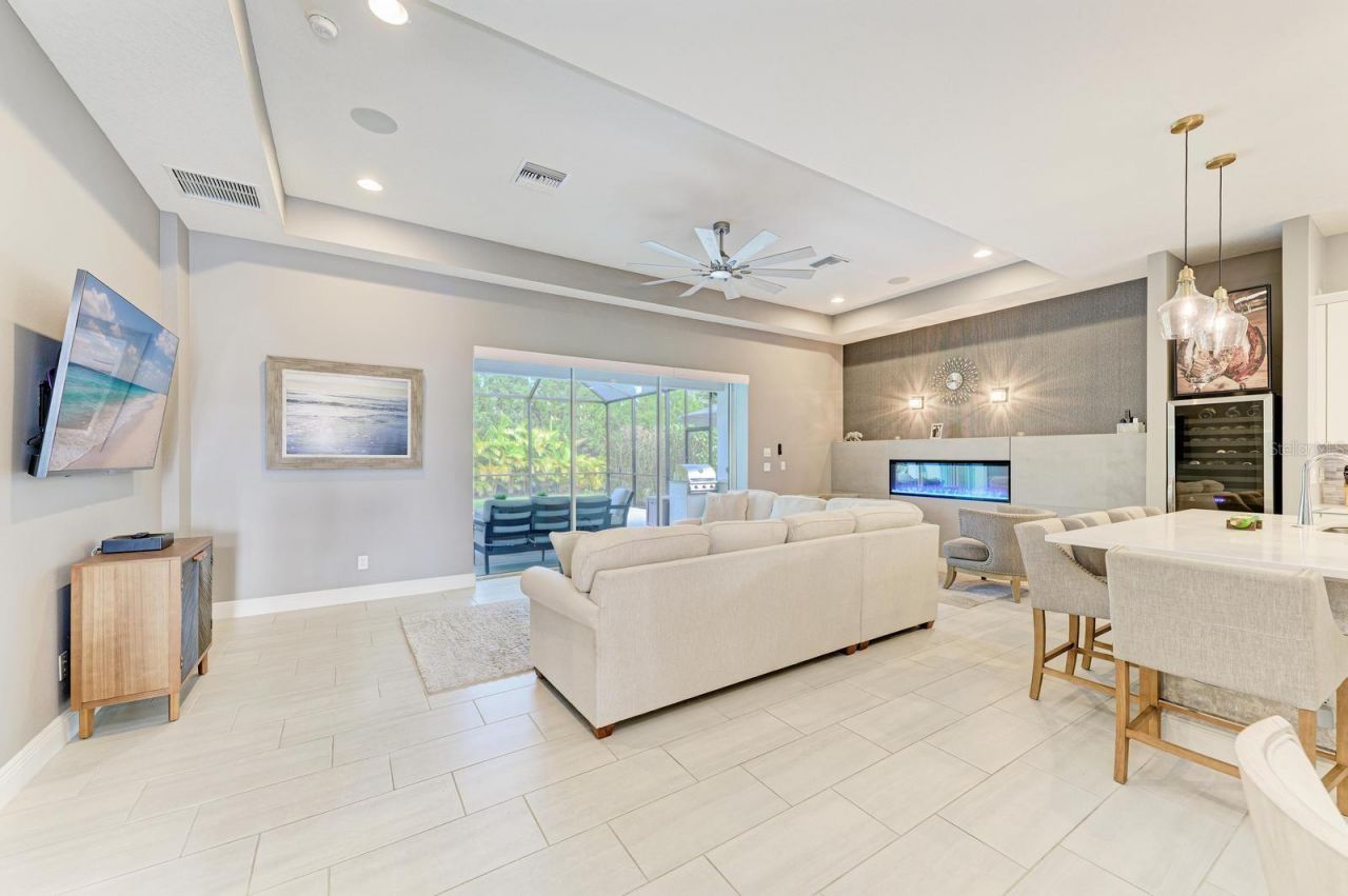 4419 Renwick Drive , Parrish, FL 34219 Photo