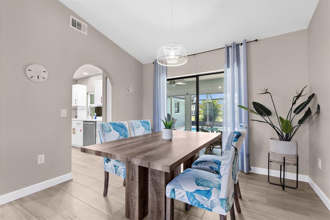 254 Mark Twain Lane , Rotonda West, FL 33947 Photo