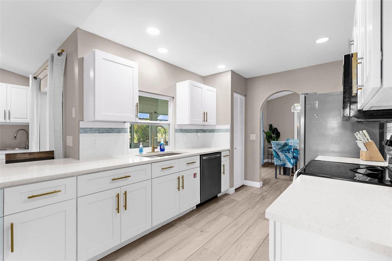 254 Mark Twain Lane , Rotonda West, FL 33947 Photo