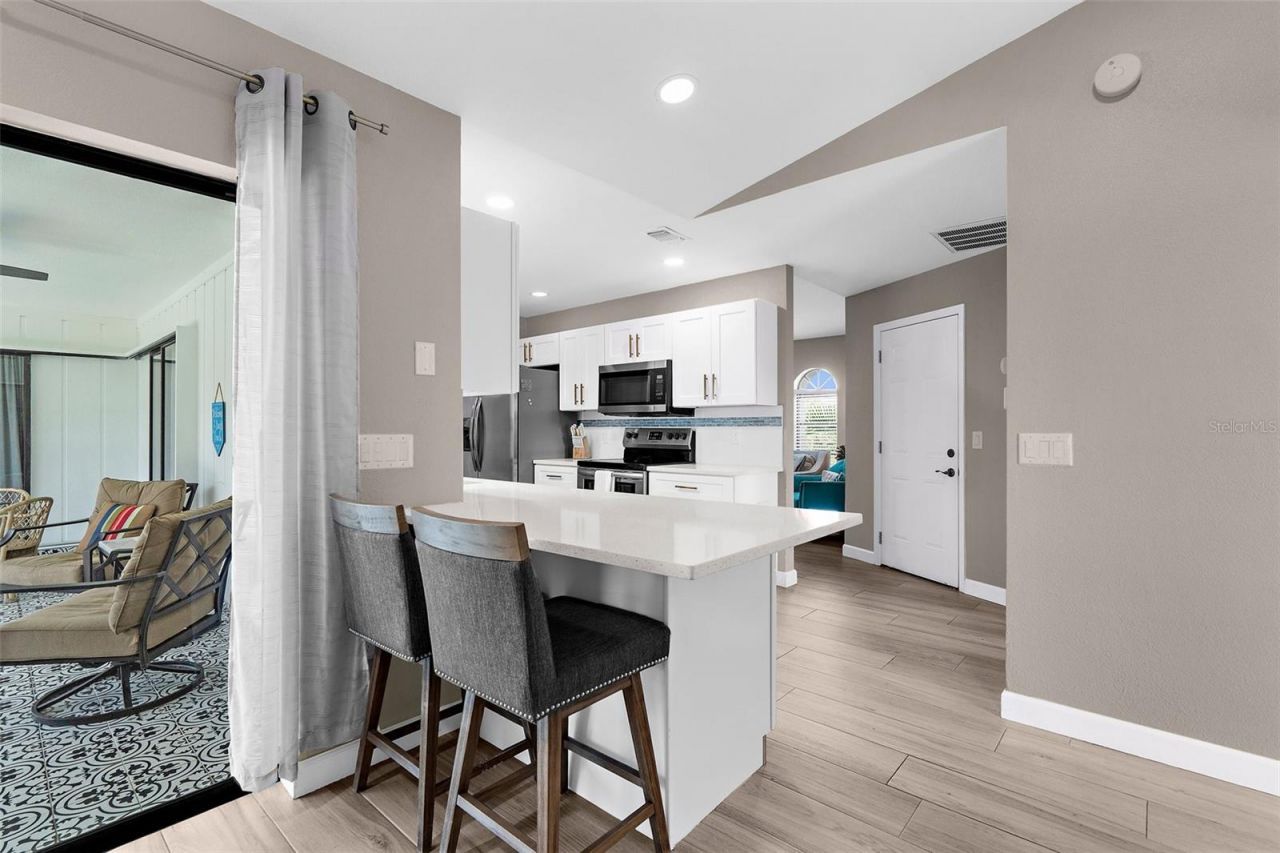 254 Mark Twain Lane , Rotonda West, FL 33947 Photo